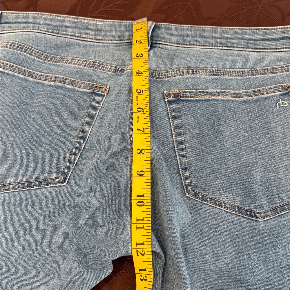 Rag & Bone Low Rise, Slim, Boyfriend Jeans. Size 28 - Picture 13 of 16
